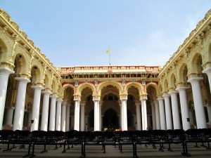 Thirumalai-Nayak-Palace-inner-courtyard-MaduraiTamil-Nadu.